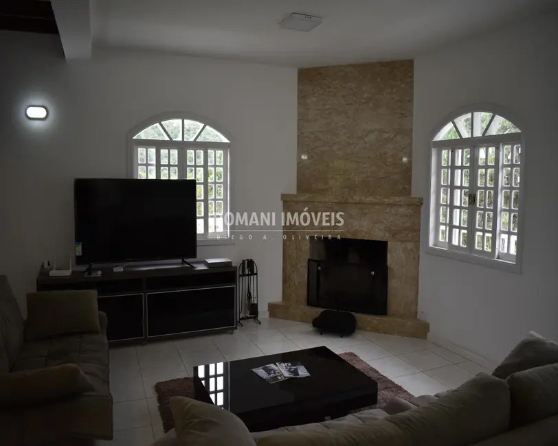 Foto 7 de Casa de Condomínio com 5 quartos à venda, 205m2 em Campos Do Jordao - SP