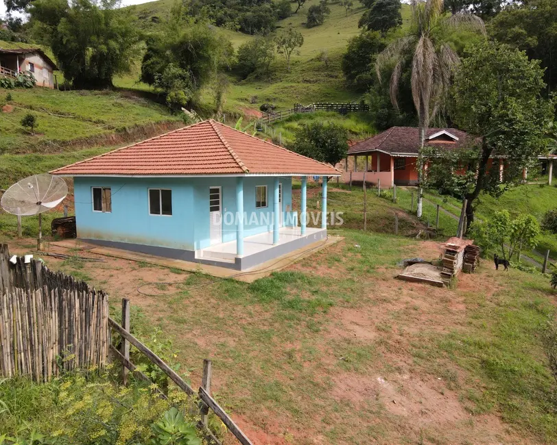 Foto 1 de Sítio / Rancho com 2 quartos à venda, 65m2 em Campos Do Jordao - SP