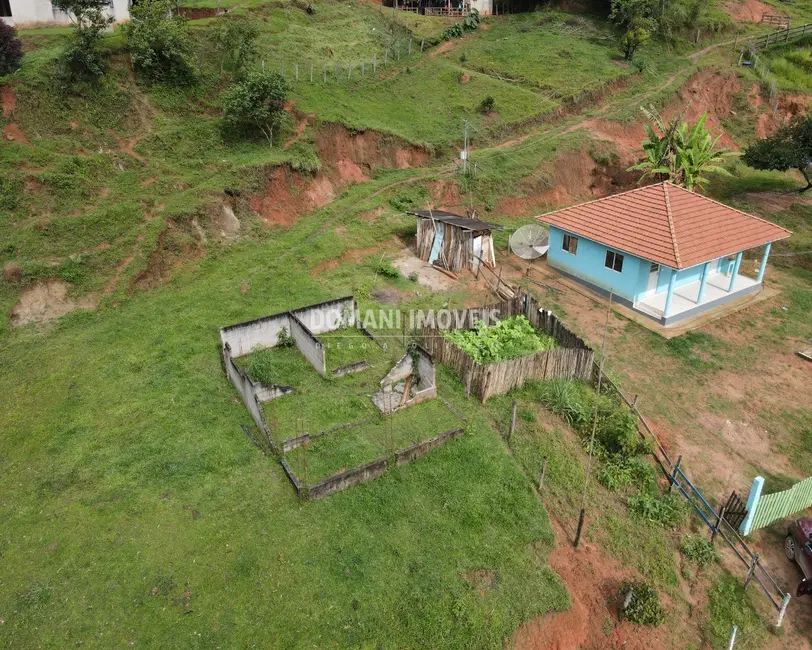Foto 4 de Sítio / Rancho com 2 quartos à venda, 65m2 em Campos Do Jordao - SP