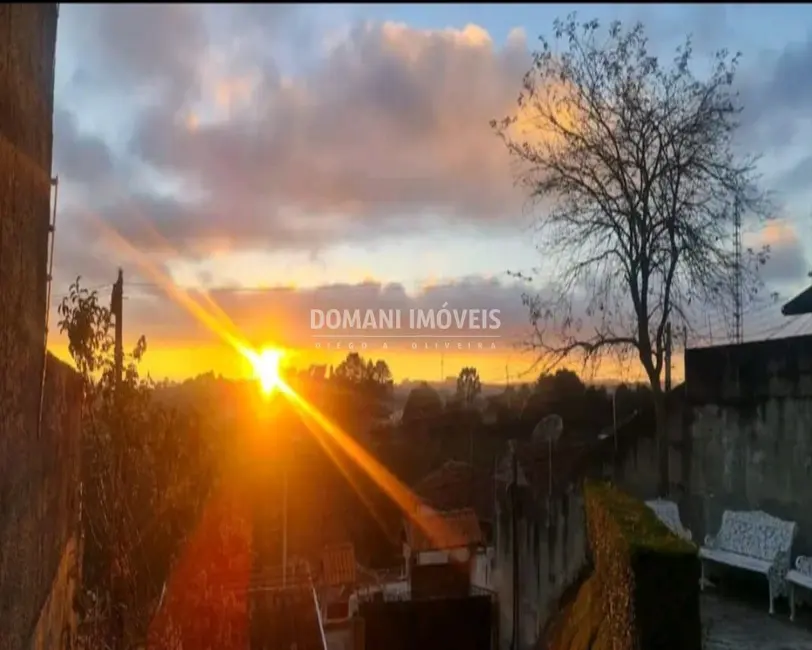 Foto 7 de Casa com 3 quartos à venda, 160m2 em Campos Do Jordao - SP