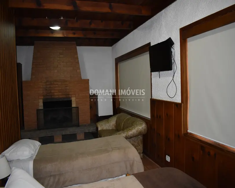 Foto 7 de Casa com 4 quartos à venda, 165m2 em Campos Do Jordao - SP