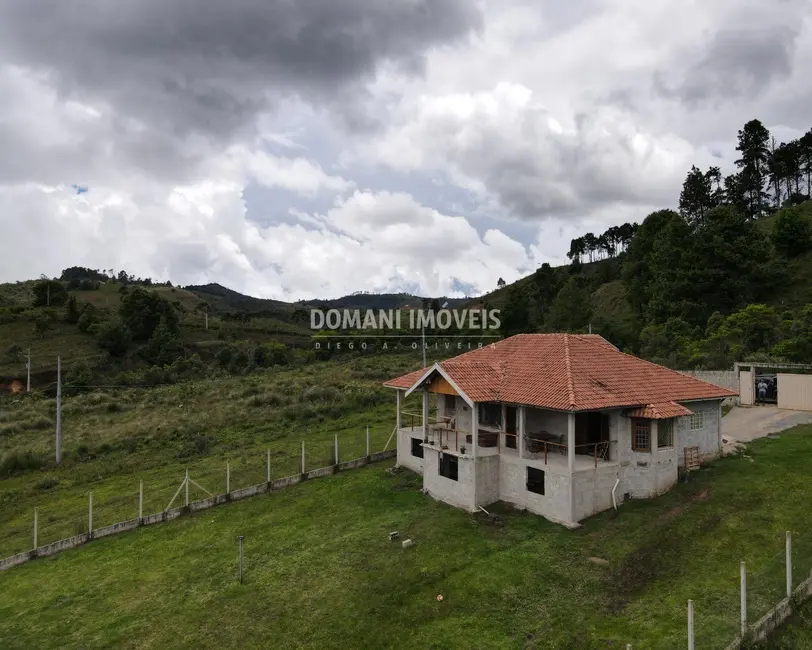 Casa com 3 quartos à venda, 185m2 em Campos Do Jordao - SP - imagem 6 Foto 6 de Casa com 3 quartos à venda, 185m2 em Campos Do Jordao - SP