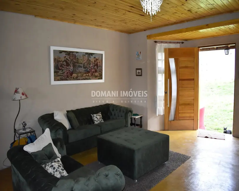 Casa com 3 quartos à venda, 185m2 em Campos Do Jordao - SP - imagem 7 Foto 7 de Casa com 3 quartos à venda, 185m2 em Campos Do Jordao - SP