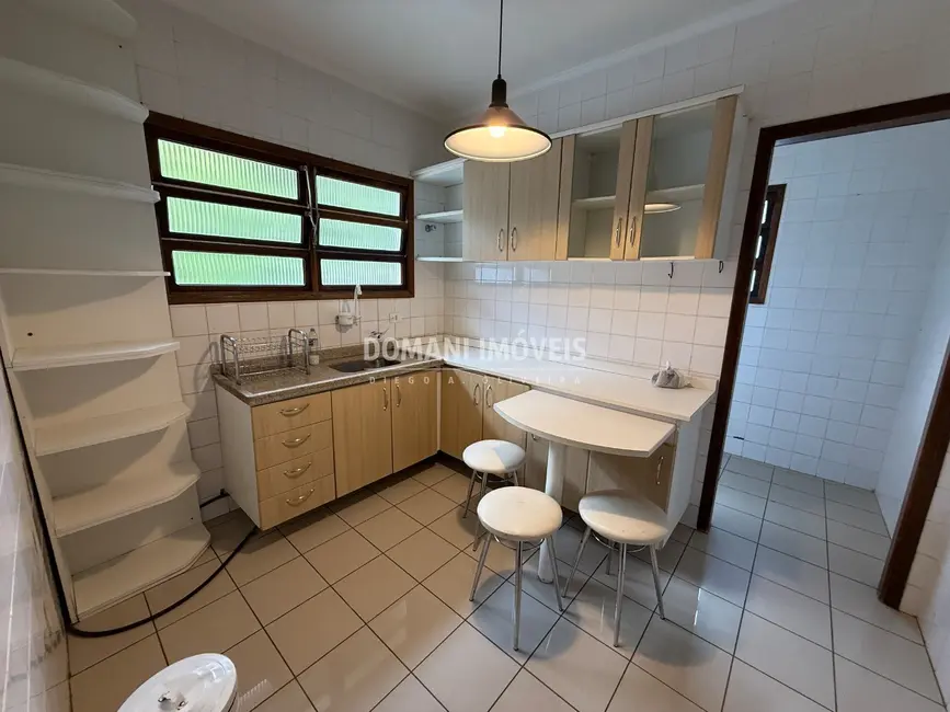 Apartamento com 4 quartos para alugar, 124m2 em Campos Do Jordao - SP - imagem 7 Foto 7 de Apartamento com 4 quartos para alugar, 124m2 em Campos Do Jordao - SP