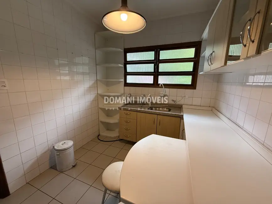 Apartamento com 4 quartos para alugar, 124m2 em Campos Do Jordao - SP - imagem 8 Foto 8 de Apartamento com 4 quartos para alugar, 124m2 em Campos Do Jordao - SP