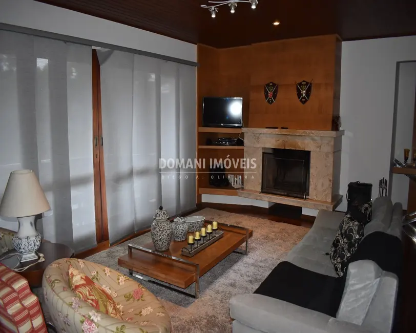 Foto 6 de Apartamento com 3 quartos à venda, 167m2 em Campos Do Jordao - SP