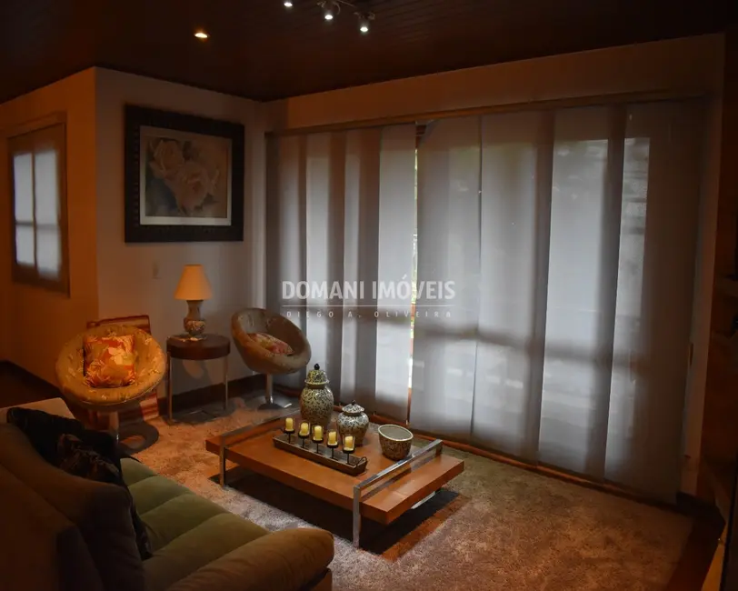 Foto 9 de Apartamento com 3 quartos à venda, 167m2 em Campos Do Jordao - SP