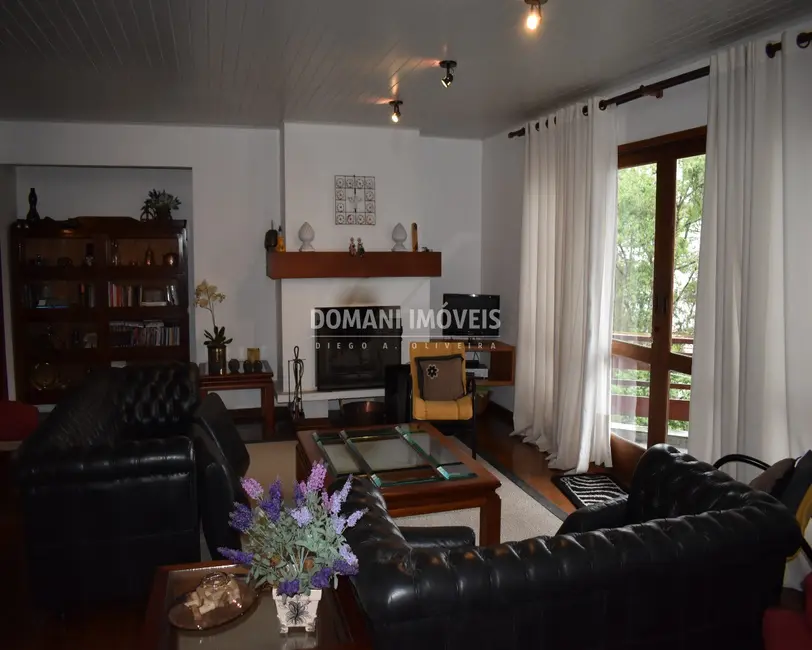 Apartamento com 3 quartos à venda, 147m2 em Campos Do Jordao - SP - imagem 7 Foto 7 de Apartamento com 3 quartos à venda, 147m2 em Campos Do Jordao - SP