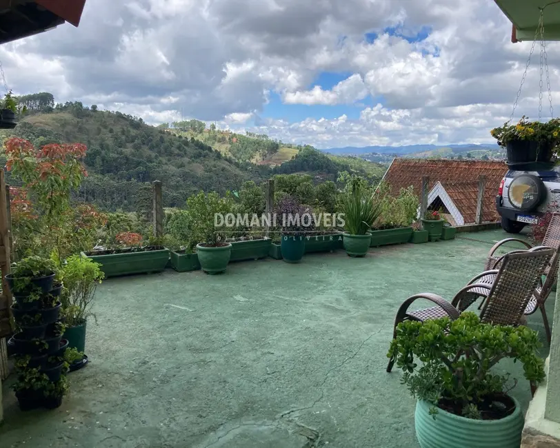 Foto 6 de Casa com 4 quartos à venda, 260m2 em Campos Do Jordao - SP