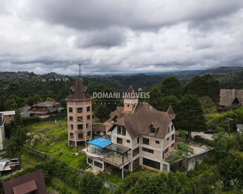 Pousada com 52 quartos à venda, 1845m2 em Campos Do Jordao - SP - imagem 8 Foto 8 de Pousada com 52 quartos à venda, 1845m2 em Campos Do Jordao - SP