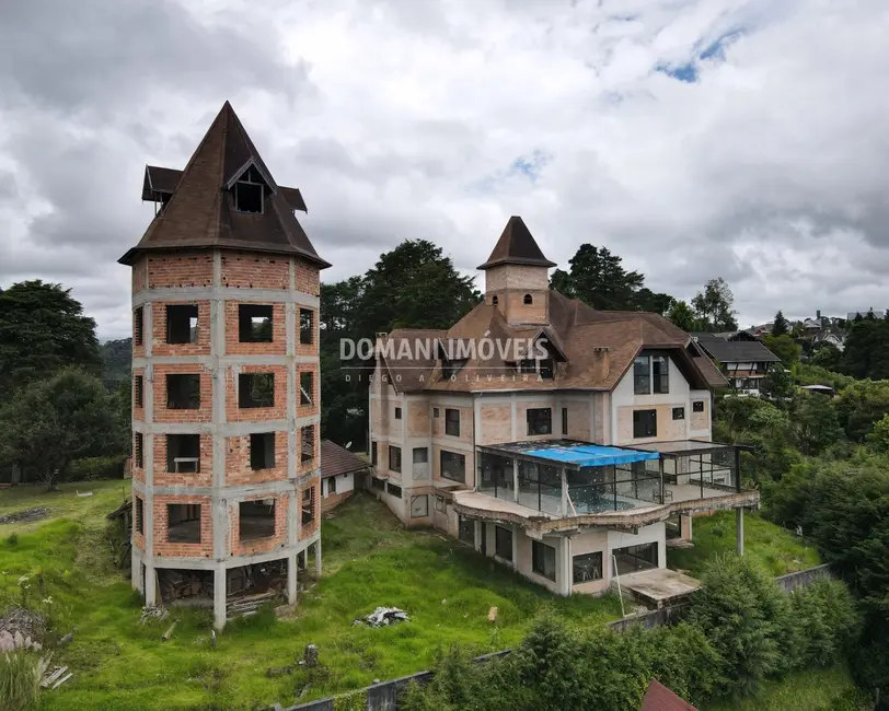 Pousada com 52 quartos à venda, 1845m2 em Campos Do Jordao - SP - imagem 4 Foto 4 de Pousada com 52 quartos à venda, 1845m2 em Campos Do Jordao - SP