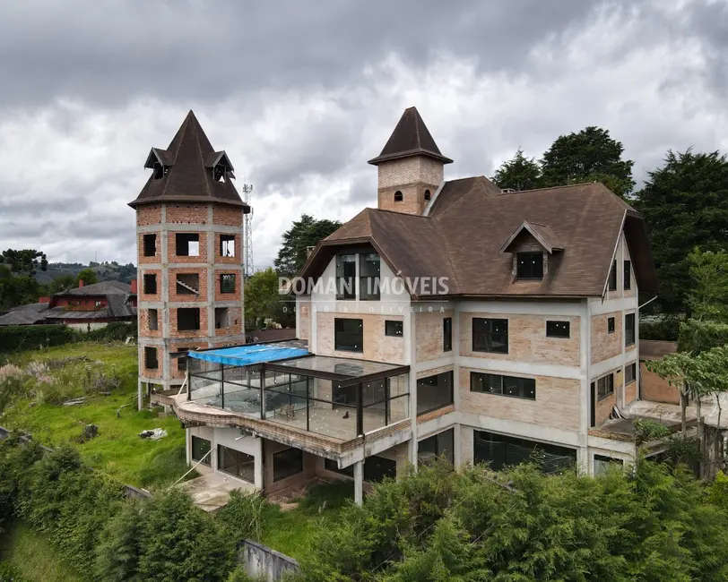 Pousada com 52 quartos à venda, 1845m2 em Campos Do Jordao - SP - imagem 1 Foto 1 de Pousada com 52 quartos à venda, 1845m2 em Campos Do Jordao - SP