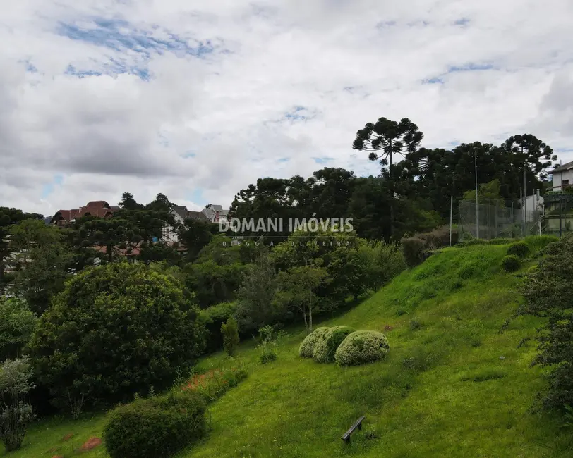 Foto 3 de Terreno / Lote à venda, 1410m2 em Campos Do Jordao - SP