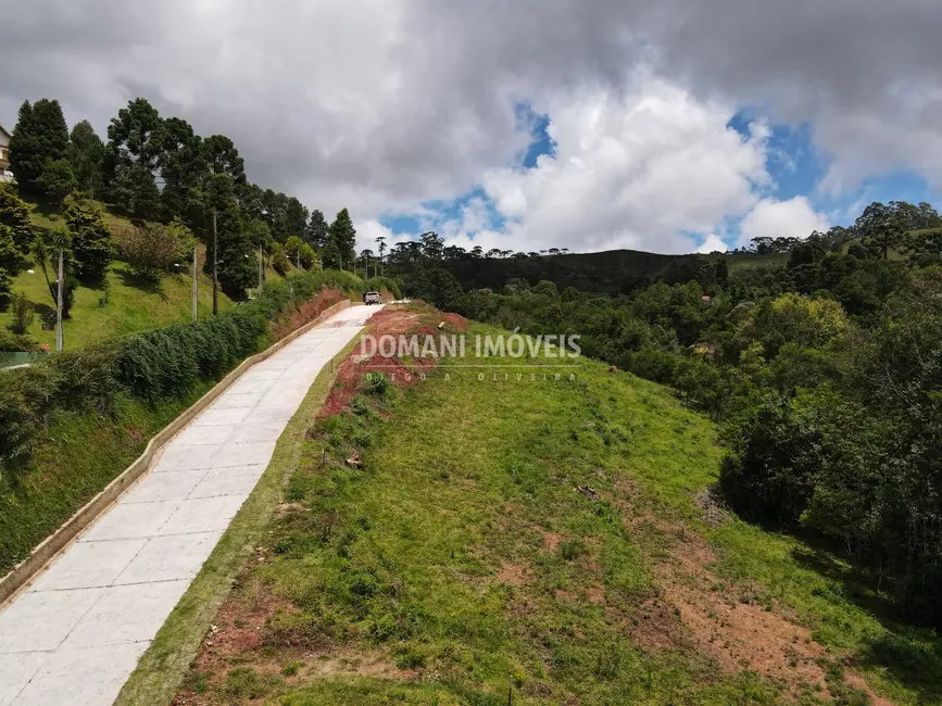 Foto 1 de Terreno / Lote à venda, 1185m2 em Campos Do Jordao - SP