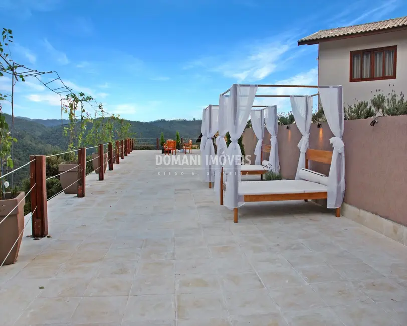 Foto 7 de Casa com 4 quartos à venda, 910m2 em Campos Do Jordao - SP