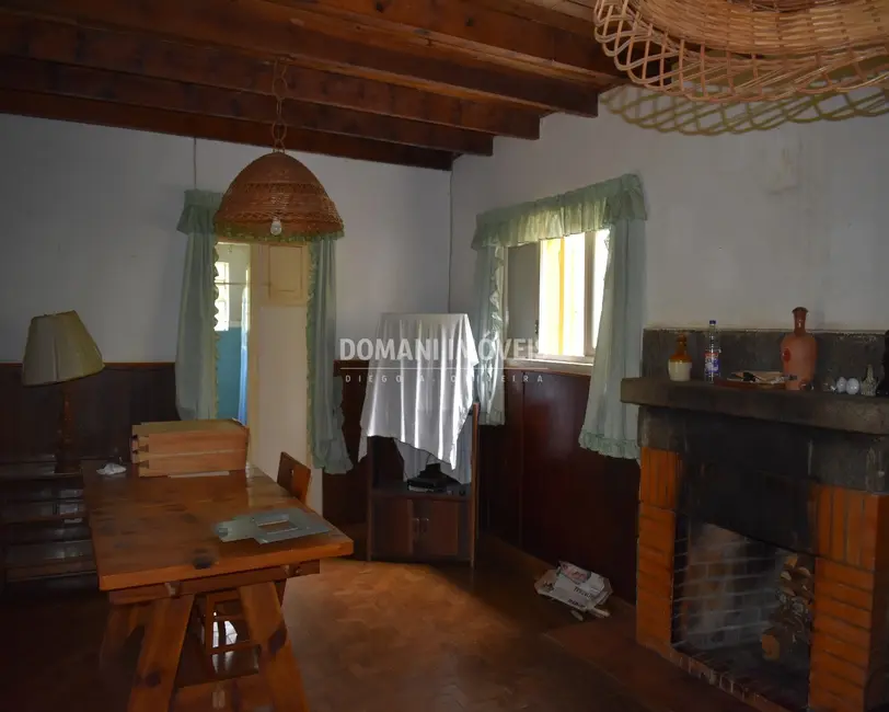 Casa com 3 quartos à venda, 140m2 em Campos Do Jordao - SP - imagem 8 Foto 8 de Casa com 3 quartos à venda, 140m2 em Campos Do Jordao - SP