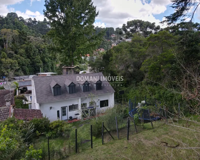 Foto 5 de Casa com 5 quartos à venda, 122m2 em Campos Do Jordao - SP