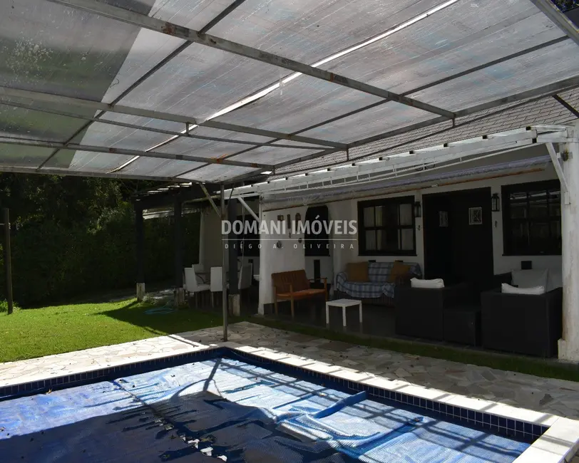 Foto 7 de Casa com 5 quartos à venda, 122m2 em Campos Do Jordao - SP