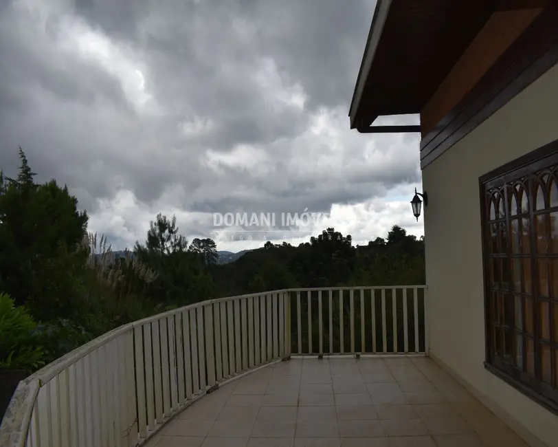 Foto 6 de Casa com 4 quartos à venda, 425m2 em Campos Do Jordao - SP