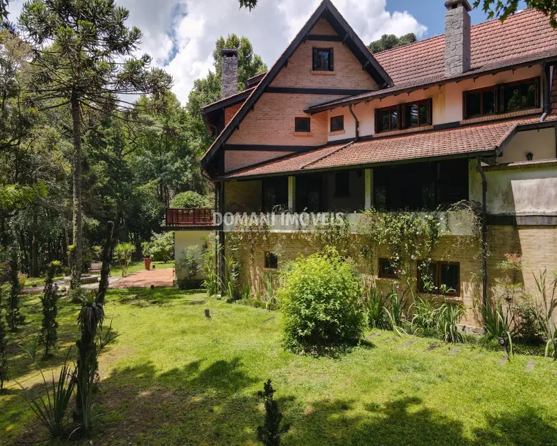 Foto 4 de Casa com 11 quartos à venda, 1700m2 em Campos Do Jordao - SP