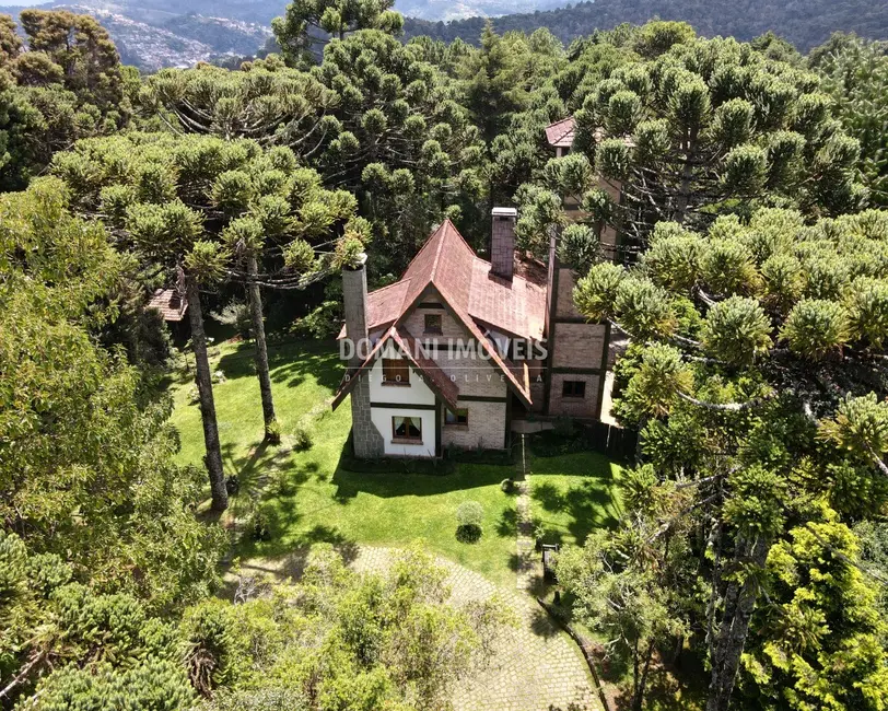 Foto 6 de Casa com 11 quartos à venda, 1700m2 em Campos Do Jordao - SP