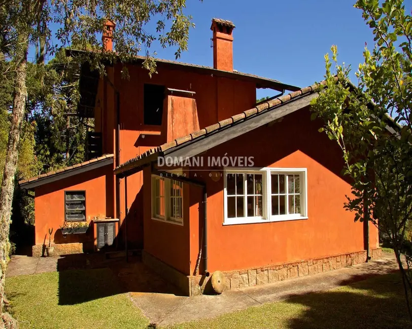 Foto 8 de Sítio / Rancho com 3 quartos à venda, 950m2 em Campos Do Jordao - SP