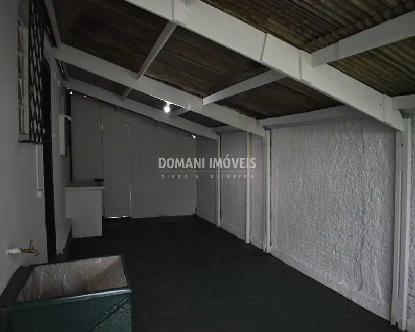 Foto 4 de Casa com 2 quartos à venda, 94m2 em Campos Do Jordao - SP