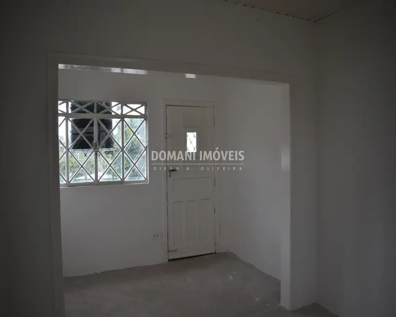 Foto 9 de Casa com 2 quartos à venda, 94m2 em Campos Do Jordao - SP