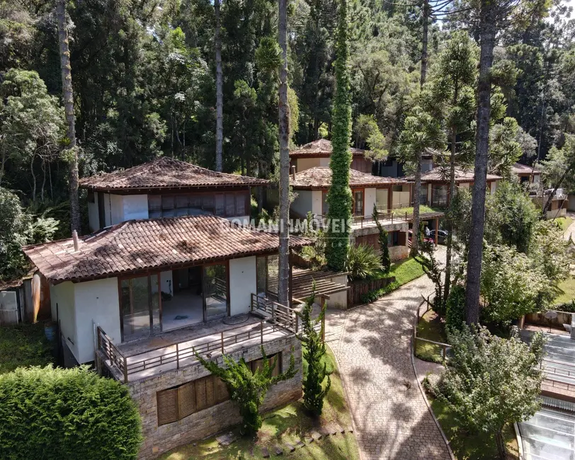 Casa de Condomínio com 4 quartos à venda, 405m2 em Campos Do Jordao - SP - imagem 5 Foto 5 de Casa de Condomínio com 4 quartos à venda, 405m2 em Campos Do Jordao - SP