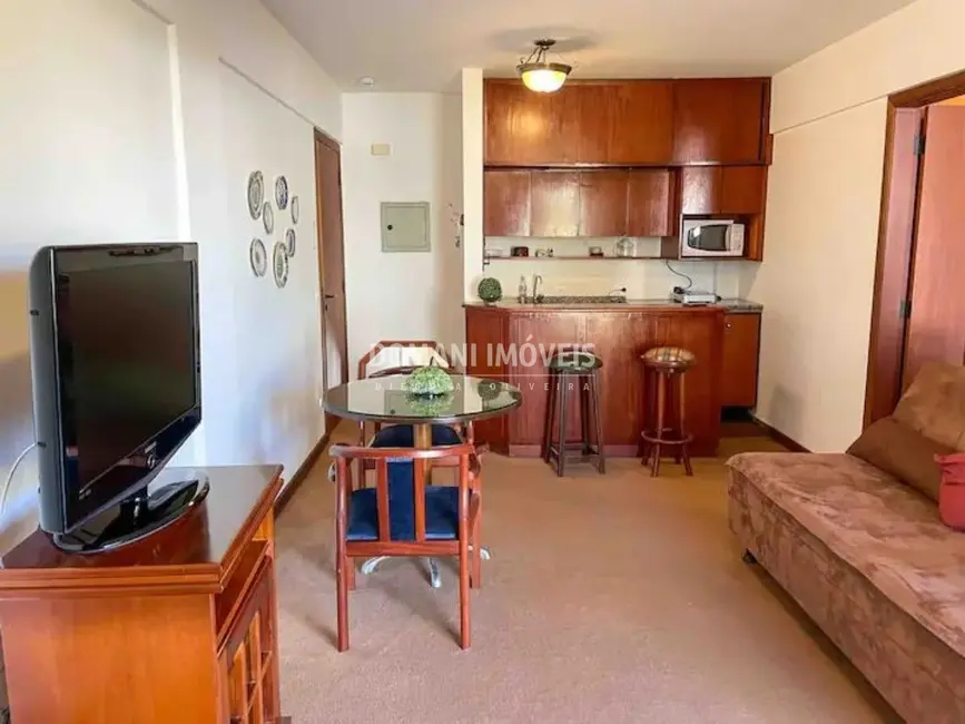 Foto 7 de Apartamento com 1 quarto à venda e para alugar, 50m2 em Campos Do Jordao - SP