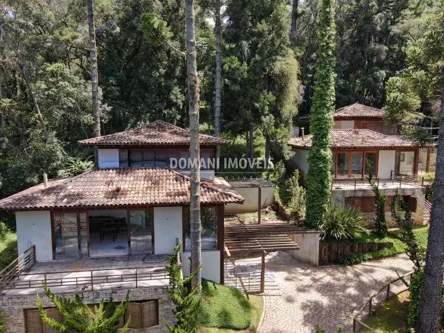 Foto 9 de Casa de Condomínio com 4 quartos à venda, 375m2 em Campos Do Jordao - SP