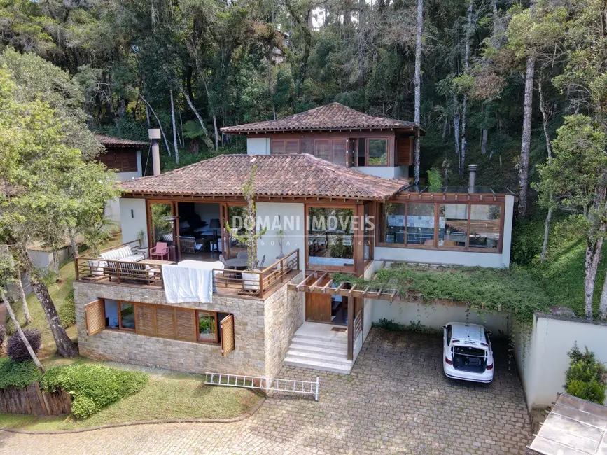 Foto 6 de Casa de Condomínio com 4 quartos à venda, 375m2 em Campos Do Jordao - SP