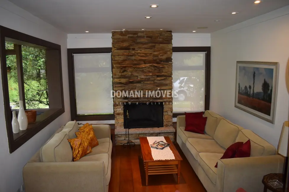 Foto 8 de Casa com 6 quartos à venda, 445m2 em Campos Do Jordao - SP