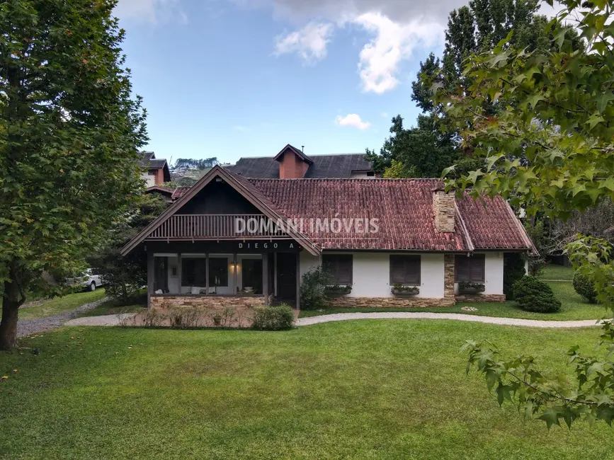 Foto 4 de Casa com 6 quartos à venda, 445m2 em Campos Do Jordao - SP