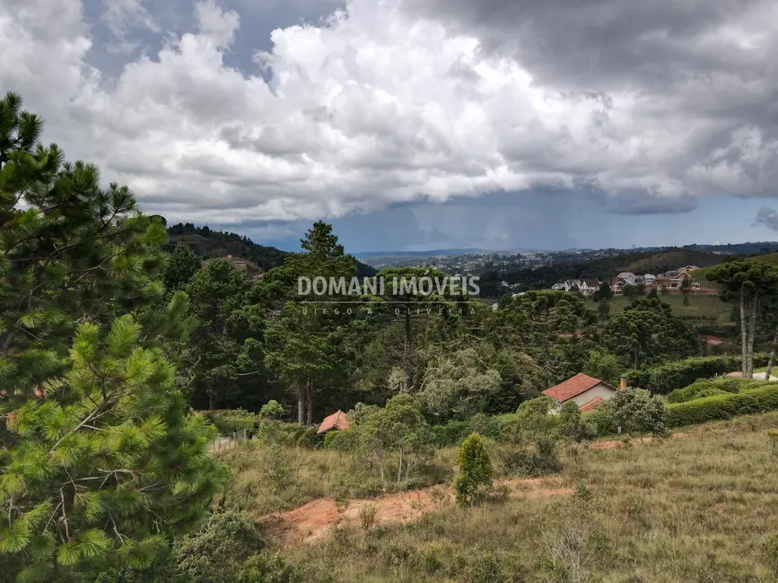 Foto 1 de Terreno / Lote à venda, 1680m2 em Campos Do Jordao - SP