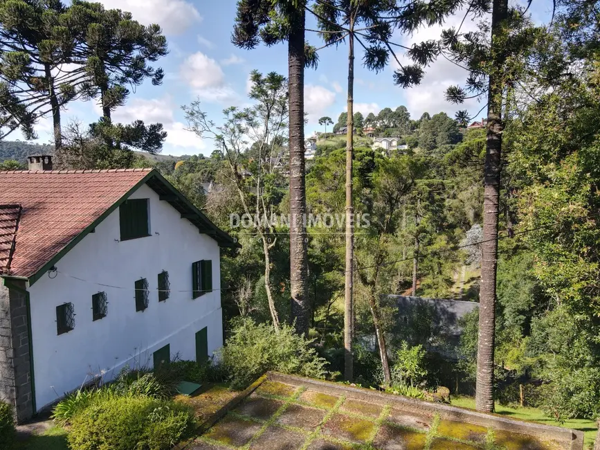 Foto 5 de Casa com 5 quartos à venda, 270m2 em Campos Do Jordao - SP