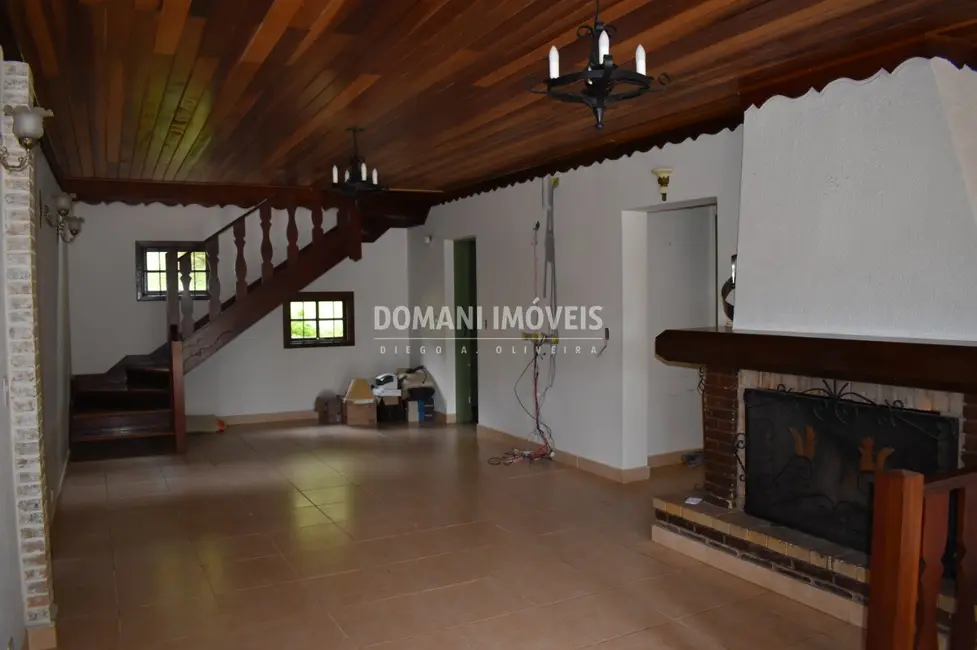 Foto 8 de Casa com 6 quartos à venda, 360m2 em Campos Do Jordao - SP