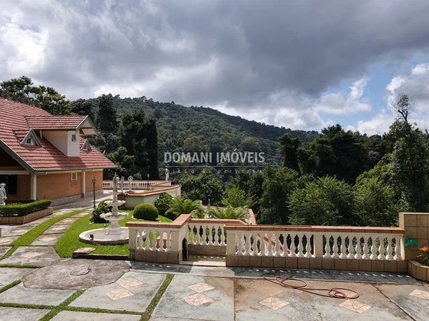 Foto 7 de Casa com 6 quartos à venda, 360m2 em Campos Do Jordao - SP