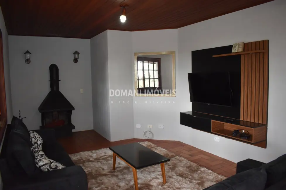 Foto 8 de Casa de Condomínio com 3 quartos à venda, 175m2 em Campos Do Jordao - SP