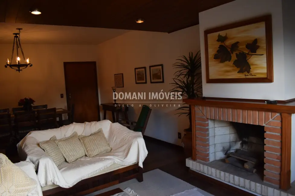 Foto 7 de Apartamento com 3 quartos à venda, 117m2 em Campos Do Jordao - SP