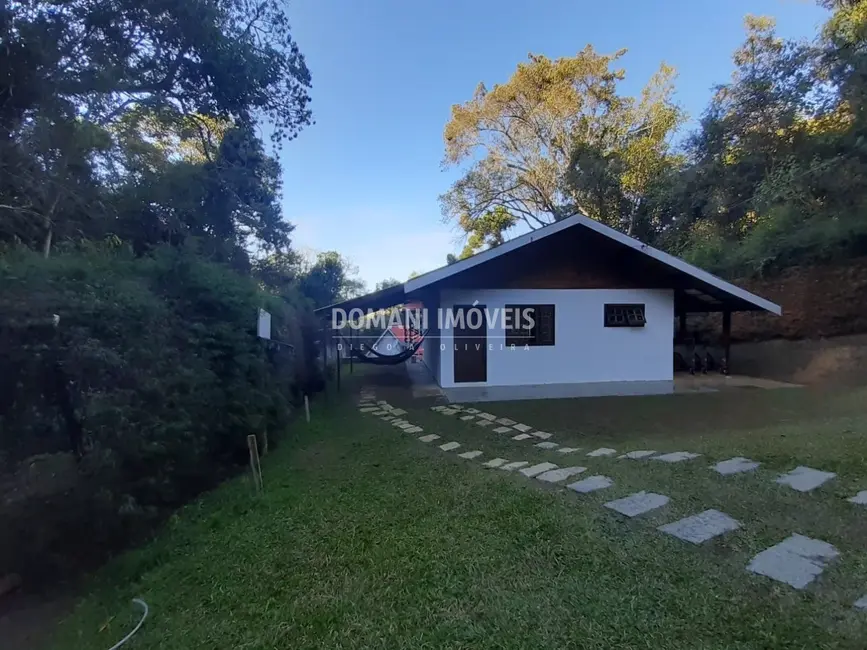 Foto 1 de Casa de Condomínio com 2 quartos à venda, 60m2 em Campos Do Jordao - SP