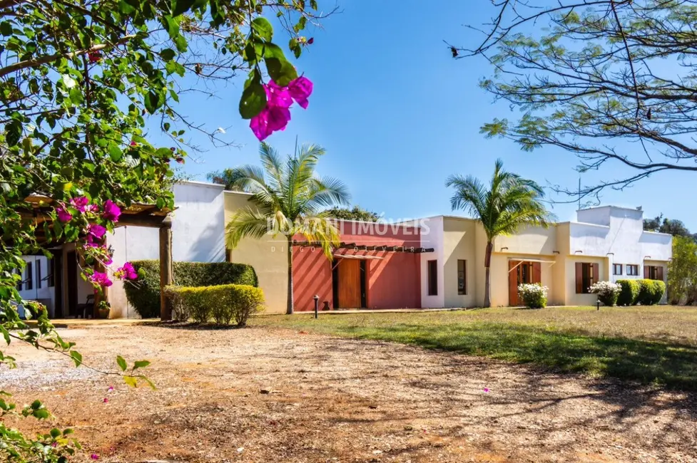 Sítio / Rancho com 7 quartos à venda, 1500m2 em Sao Luiz Do Paraitinga - SP - imagem 8 Foto 8 de Sítio / Rancho com 7 quartos à venda, 1500m2 em Sao Luiz Do Paraitinga - SP