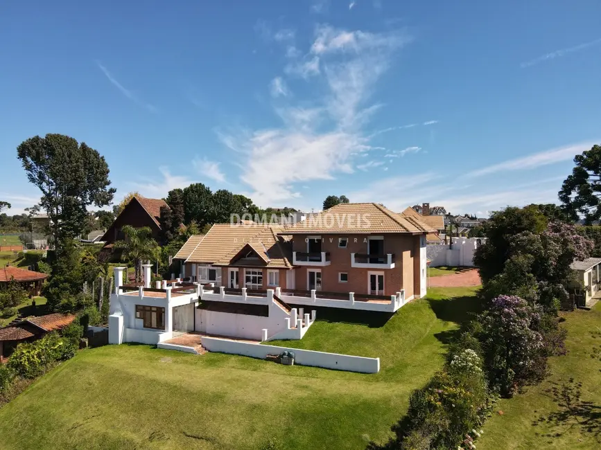 Foto 6 de Casa com 5 quartos à venda, 445m2 em Campos Do Jordao - SP