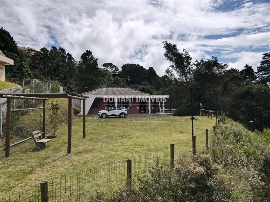 Foto 1 de Casa com 2 quartos à venda, 90m2 em Campos Do Jordao - SP