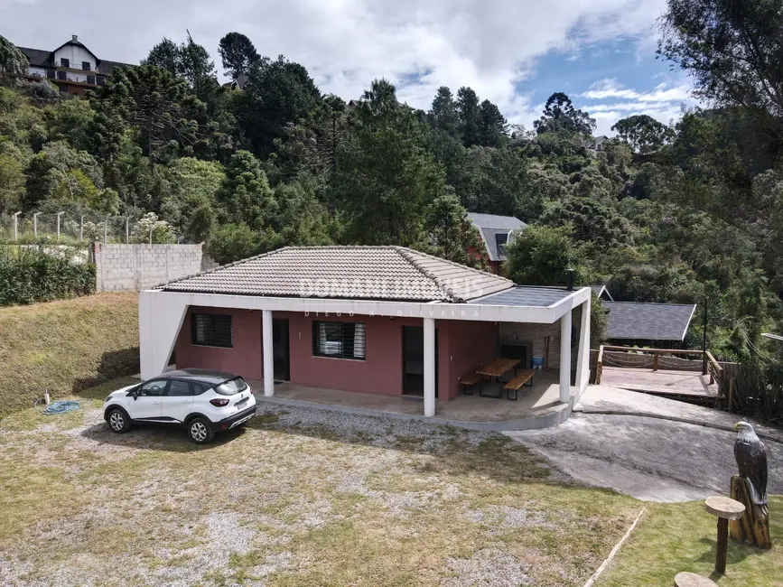 Foto 2 de Casa com 2 quartos à venda, 90m2 em Campos Do Jordao - SP