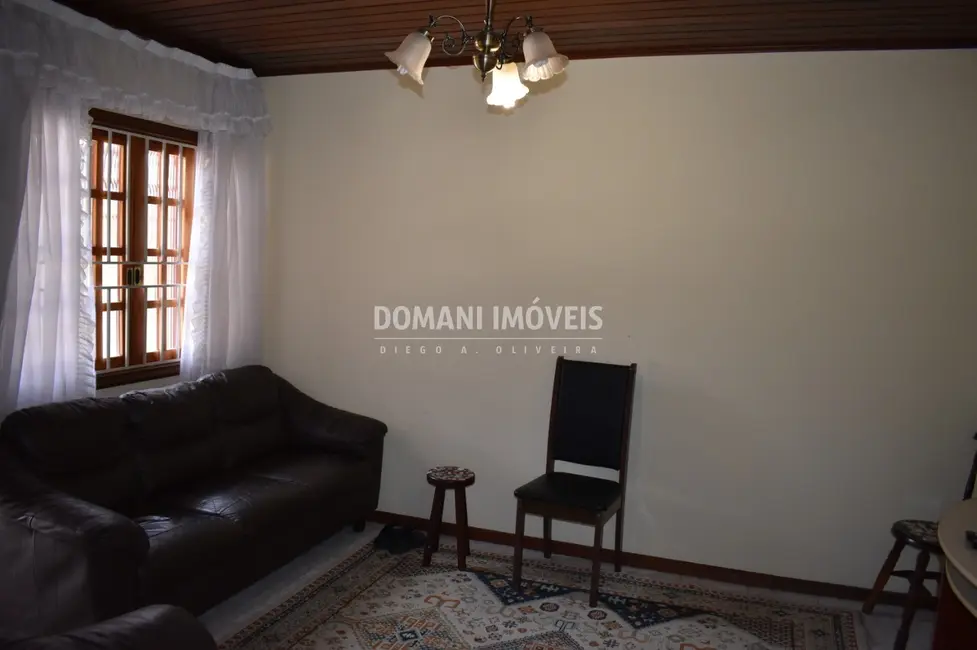 Foto 7 de Casa com 4 quartos à venda, 173m2 em Campos Do Jordao - SP