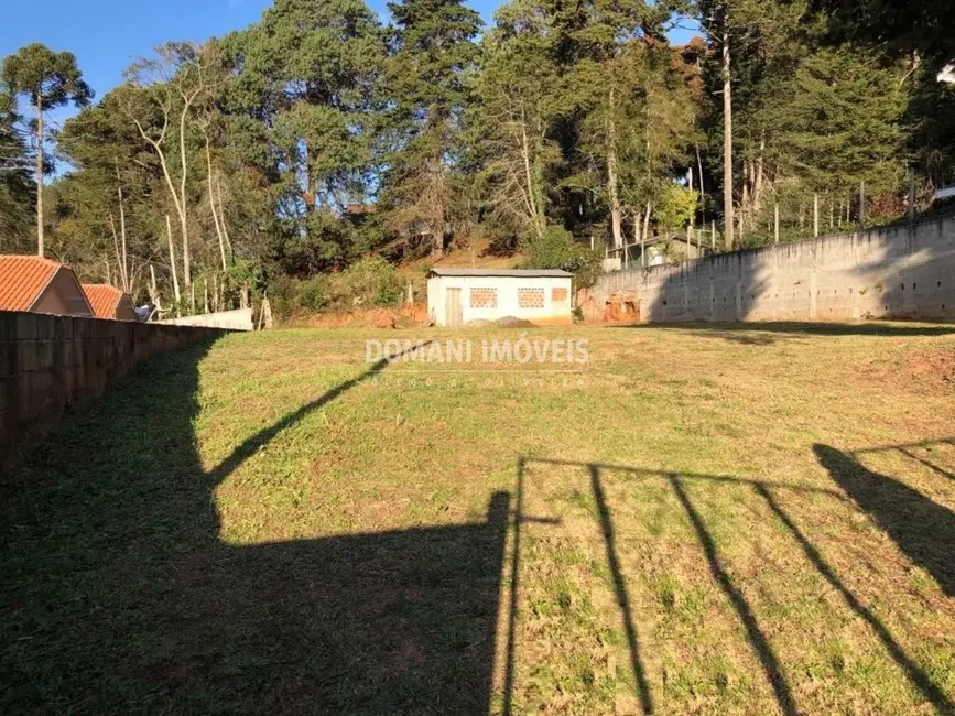 Foto 3 de Terreno / Lote à venda, 995m2 em Campos Do Jordao - SP