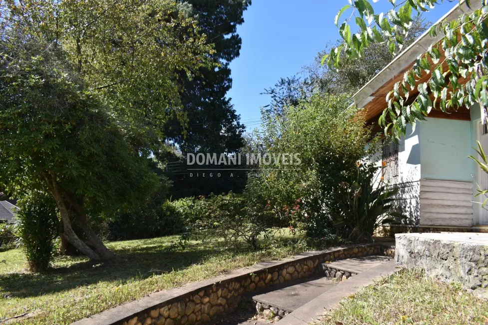Foto 5 de Casa com 4 quartos à venda, 276m2 em Campos Do Jordao - SP