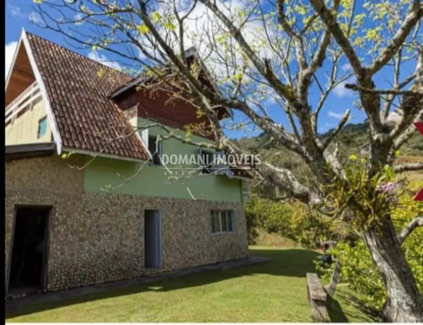 Foto 1 de Casa com 5 quartos à venda, 380m2 em Campos Do Jordao - SP