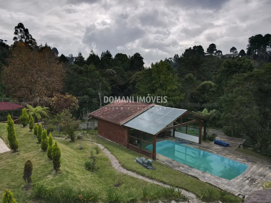 Foto 6 de Casa com 3 quartos à venda, 420m2 em Campos Do Jordao - SP